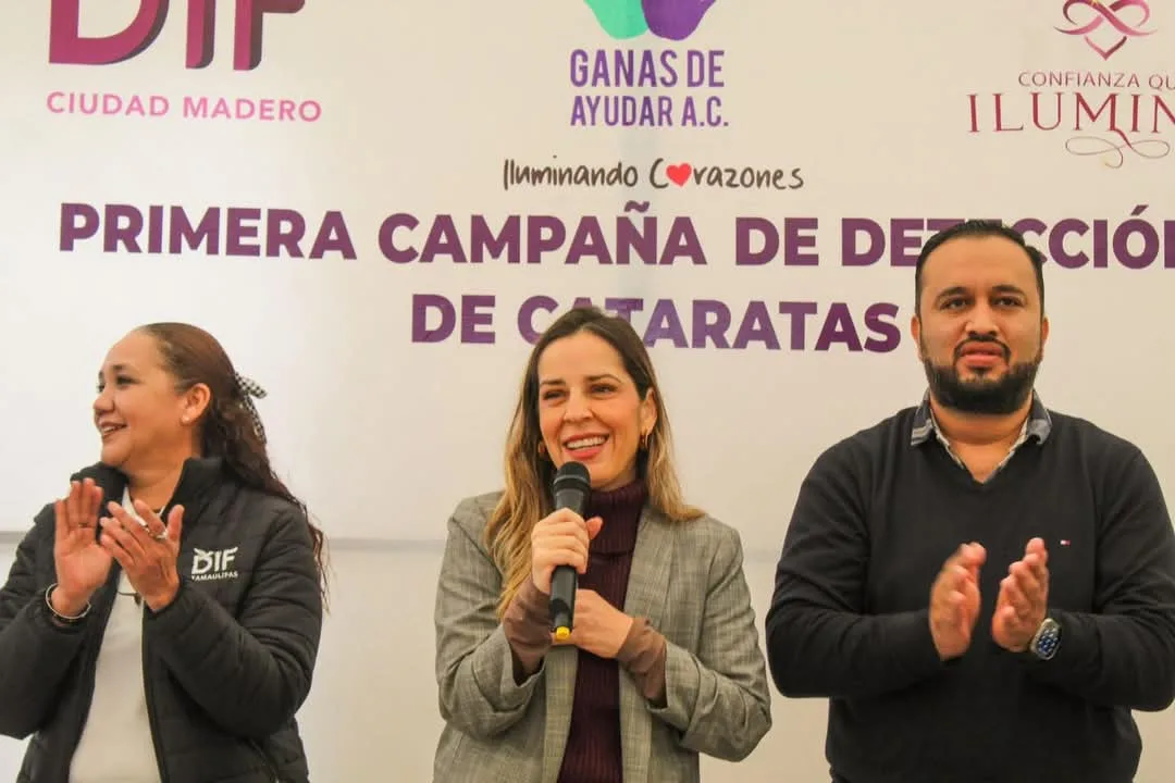 DIF Madero ilumina corazones de salud visual
