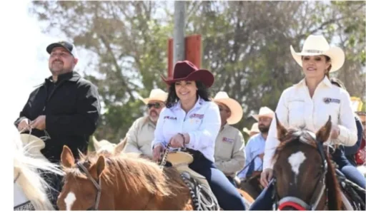 Participa Senadora Olga Sosa en Cabalgata Conmemorativa por el 276 Aniversario de la Fundación de Jiménez