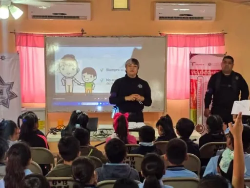 Guardia Estatal de Género imparte taller contra violencia familiar y de género en primaria de Matamoros