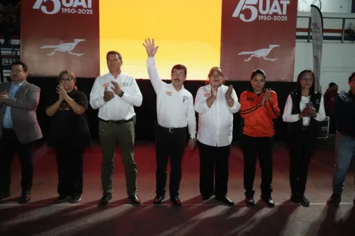 INAUGURA RECTOR CUADRANGULAR DE FÚTBOL POR EL 75 ANIVERSARIO DE LA UAT ⚽️