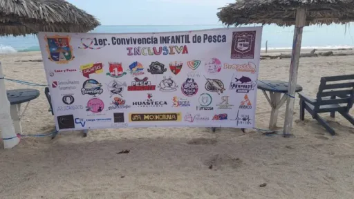 El pasado domingo 11 de mayo, Playa Escondida en Ciudad Madero fue escenario del primer Torneo de Pesca Inclusiva 2025, donde se vivió un ambiente familiar extraordinario. Este evento permitió a niños con autismo, junto a sus familias y amigos, disfrutar de la experiencia de la pesca de manera inclusiva y divertida. Participación de instituciones y familias Entre las instituciones participantes se encontraba el Deportivo Antonio Castellanos Ruiz “ACR”, que apoyó a los niños mientras vivieron la experiencia de colocar carnada, lanzar líneas y capturar peces por primera vez. El evento, promovido por Rosita Pescadora, buscó celebrar a los niños especiales y sus familias. Actividades y celebración El torneo comenzó puntualmente a las 10 de la mañana y finalizó a la 1 de la tarde con gran éxito. Durante el evento, se entregaron sorpresas y premios a los primeros 10 lugares y todos los participantes disfrutaron de una experiencia memorable. Seguridad y atención para los asistentes Se garantizó vigilancia y atención médica durante todo el evento para asegurar el bienestar de todos los asistentes, creando así un espacio seguro e inclusivo para celebrar esta actividad especial.