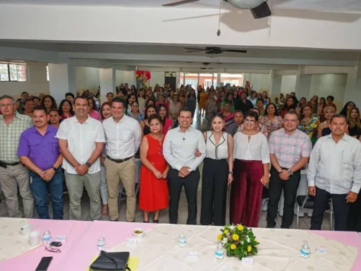 Madres sindicalizadas del Ayuntamiento de Victoria son celebradas en su día