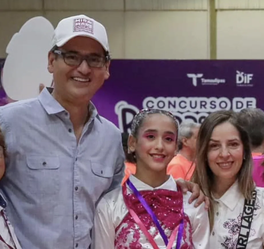 Erasmo González y su apoyo familiar