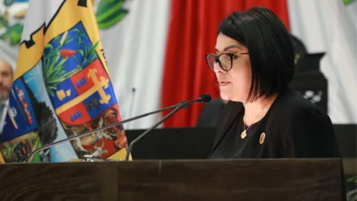 Impulsan reforma educativa por salud mental estudiantil