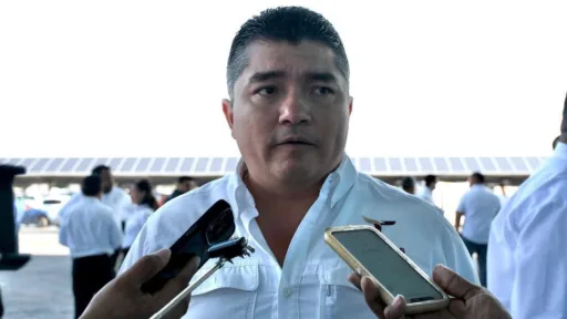 Coordinan esfuerzos entre Estado y Federación para combatir el gusano barrenador