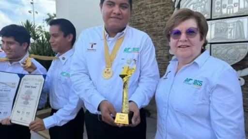 Jóvenes de Tamaulipas ganan oro en Corea con innovadora app KID IA