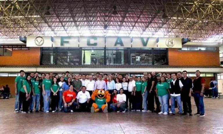 UAT lanza "UAT en Vivo" para conectar talento en 2025 en Victoria